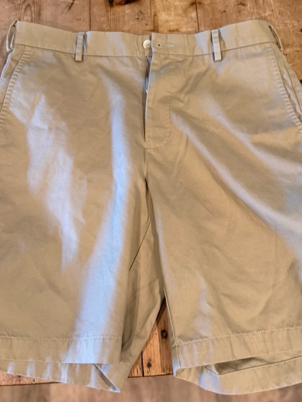Peter Millar Men’s Flat Front Shorts in Tan
